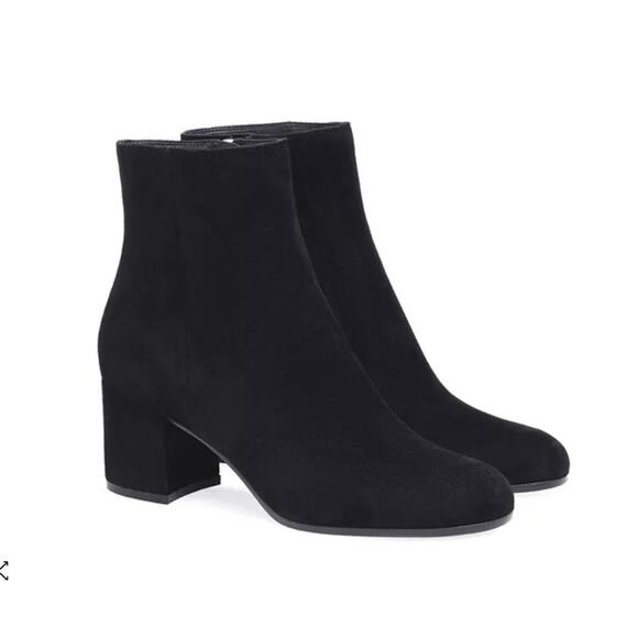 Gianvito Rossi 'Margaux' Black Suede Leather Round Toe Ankle Boots Size 6 - Picture 1 of 5